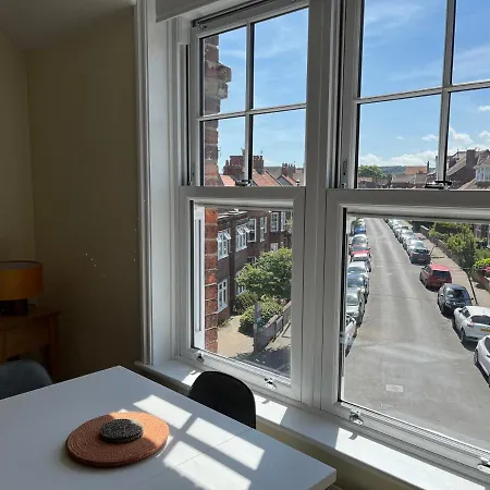 Stunning 1-Bed Apartment In Sheringham Exterior photo